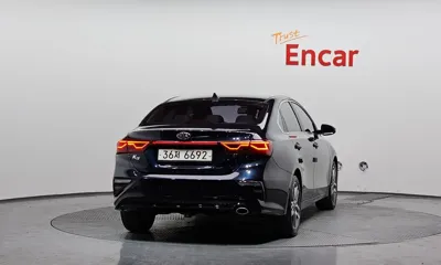 Kia K3 2019, 81001 км, за 8730.47 USD