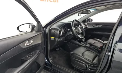 Kia K3 2019, 81001 км, за 8664.5 USD - фото 10