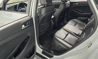 Hyundai Tucson 2017, 91881 км, за 9649.47 USD - фото 12