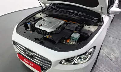 Hyundai Grandeur 2019, 93333 км, за 10733.81 USD - фото 6