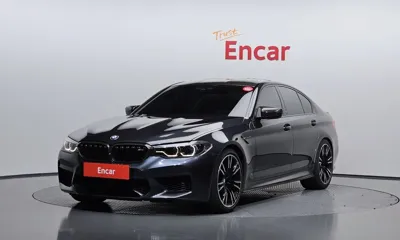 BMW M5