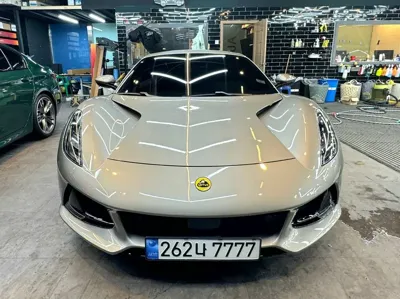 Lotus Emira 2024, 4000 км, за 76708.03 USD