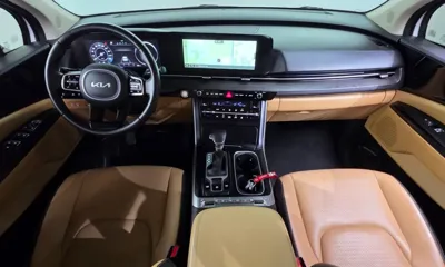 Kia Canival 2023, 82066 км, за 15606.31 USD - фото 7