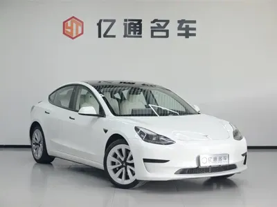 Tesla Model 3 2021, 90000 км, за 19125.06 USD