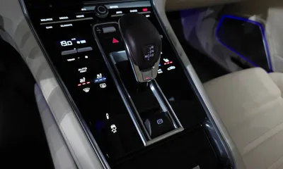 Porsche Panamera 2021, 64687 км, за 77358.09 USD - фото 9