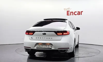 Kia K7 2018, 132743 км, за 7485.35 USD