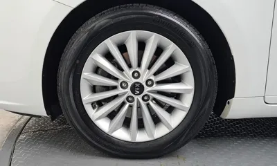Kia K7 2018, 132743 км, за 7485.35 USD