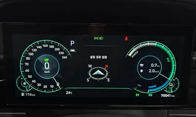 Hyundai Grandeur 2020, 70041 км, за 17770.39 USD - фото 8