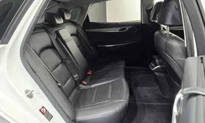 Hyundai Grandeur 2020, 70041 км, за 17770.39 USD - фото 11