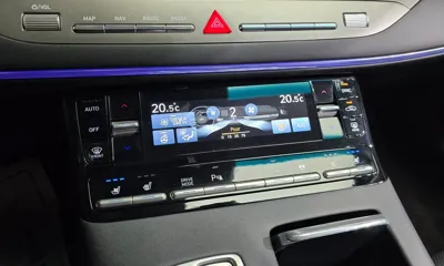 Hyundai Grandeur 2020, 70041 км, за 17770.39 USD - фото 31