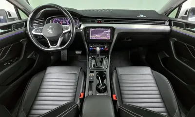 Volkswagen Passat 2021, 33379 км, за 16607.59 USD - фото 7