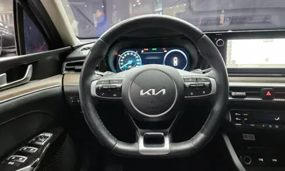 Kia K5 2023, 39426 км, за 16525.66 USD - фото 14