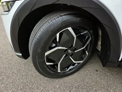 Hyundai Ioniq5 2023, 48304 км, за 15926.67 USD