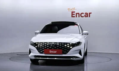 Hyundai Grandeur 2022, 58719 км, за 17657.87 USD