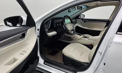 Hyundai Grandeur 2022, 58719 км, за 17657.87 USD - фото 10