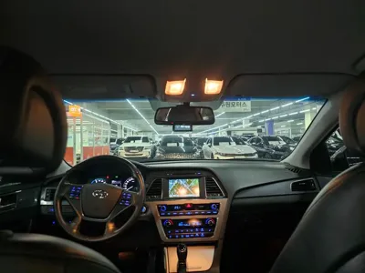 Hyundai Sonata 2015, 148037 км, за 4588.42 USD - фото 9