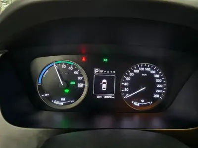 Hyundai Sonata 2015, 148037 км, за 4588.42 USD - фото 11