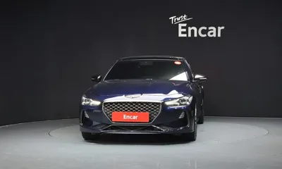 Genesis G70 2019, 107166 км, за 12800.32 USD