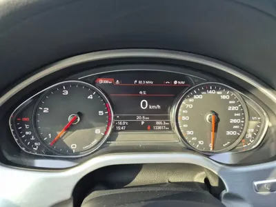 Audi A8 2014, 133617 км, за 9849.29 USD - фото 6