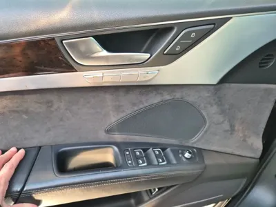 Audi A8 2014, 133617 км, за 9849.29 USD - фото 11