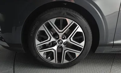 Hyundai Grandeur 2023, 575 км, за 22557.36 USD