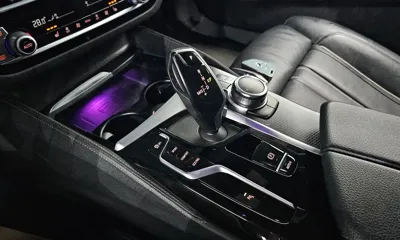 BMW 5-Series 2022, 91746 км, за 24172.17 USD - фото 9