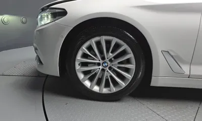 BMW 5-Series 2018, 194899 км, за 10986.15 USD