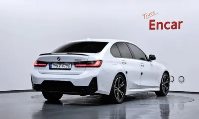 BMW 3-Series 2023, 29373 км, за 25287.65 USD
