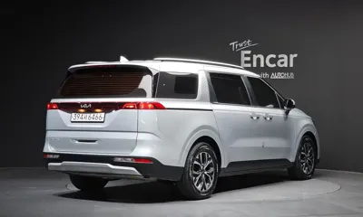Kia Canival 2023, 186714 км, за 11760.82 USD
