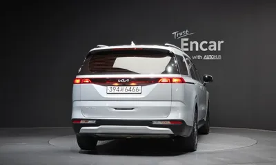Kia Canival 2023, 186714 км, за 11760.82 USD