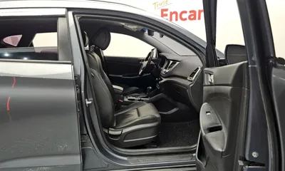 Hyundai Tucson 2018, 73728 км, за 9844.73 USD - фото 11