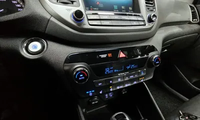 Hyundai Tucson 2018, 73728 км, за 9844.73 USD - фото 15