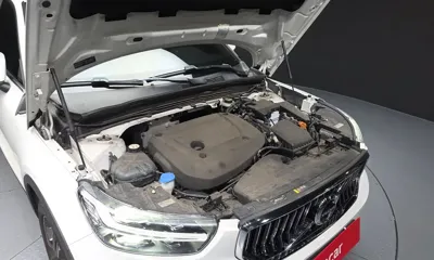 Volvo XC40 2021, 43046 км, за 20316.46 USD - фото 6