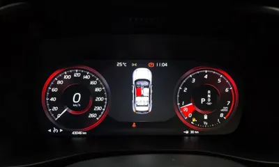 Volvo XC40 2021, 43046 км, за 20316.46 USD - фото 8