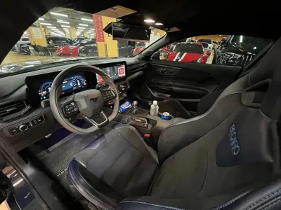 Ford Mustang 2024, 7000 км, за 89208.35 USD - фото 12