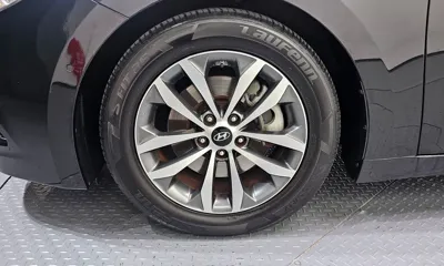 Hyundai Grandeur 2012, 125754 км, за 3282.13 USD