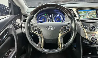 Hyundai Grandeur 2012, 125754 км, за 3252.67 USD - фото 13