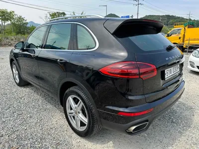 Porsche Cayenne 2015, 206580 км, за 12230.65 USD