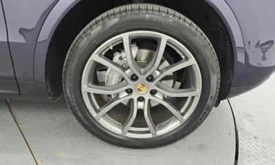 Porsche Cayenne 2019, 87221 км, за 39006.59 USD