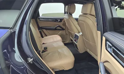 Porsche Cayenne 2019, 87221 км, за 39006.59 USD - фото 12