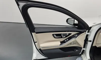 Mercedes-Benz S-Class 2023, 36905 км, за 69932.41 USD - фото 24