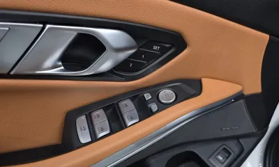 BMW 3-Series 2024, 30237 км, за 28688.54 USD - фото 11