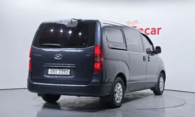 Hyundai Starex 2015, 147927 км, за 3900.5 USD
