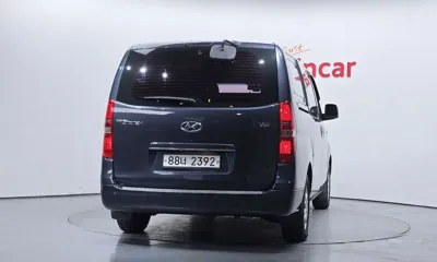 Hyundai Starex 2015, 147927 км, за 3900.5 USD