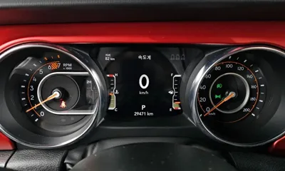 Jeep Wrangler 2023, 29471 км, за 38623.21 USD - фото 8