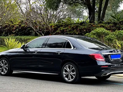 Mercedes-Benz E-Class 2020, 80000 км, за 28839.94 USD