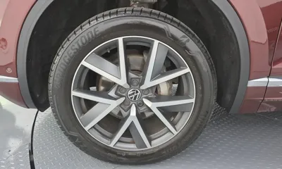 Volkswagen Touareg 2023, 29137 км, за 42052.95 USD