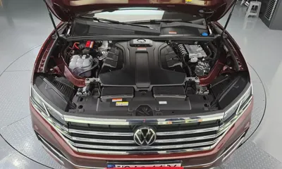 Volkswagen Touareg 2023, 29137 км, за 42052.95 USD - фото 6