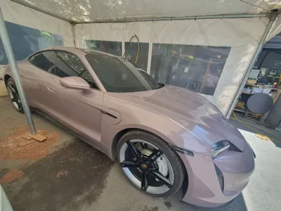 Porsche Taycan 2022, 55000 км, за 71661.28 USD - фото 6