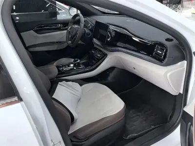 BYD Qin Plus 2024, 27700 км, за 7724.98 USD - фото 8